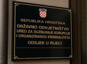 USKOK hvata kriminalce po Istri, Rijeci i Zagrebu: U tijeku su uhićenja, procurilo tko je među uhićenima!