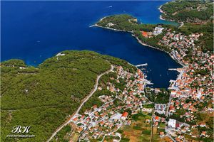 Jelsa Art Bijenale 2025 - Učiniti nevidljivo vidljivim - tema je brutalna betonizacija jadranske obale!