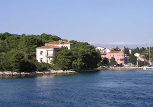 PROJEKT ARHIPELOGOS Ruševna vojarna na otoku Molatu pretvorit će se u Sveučilišni kampus za više odjela!