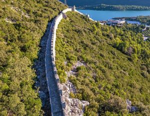 NI DANAS IH NE BI OVAKO IZGRADILI Stonske zidine gradile su četiri generacije: "Mlečani su im često krali sol!"