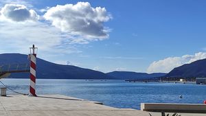 MORSKA POSLA Šibenski fotografi izlažu u crnogorskom Tivtu