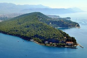 Čovjeku pozlilo tijekom proslave  na Marjanu - srećom u blizini je bio liječnik "u civilu"!