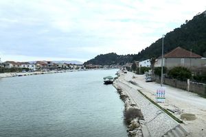 Alkoholizirani vozač koji je izazvao fatalnu prometnu nesreću u Opuzenu predan pritvorskom nadzorniku