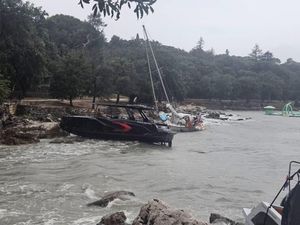 JUTRO POSLIJE Strašna nevera u Istri: "Velike materijalne štete u Puli, Poreču i Rovinju - nasukano 30 jahti, desetak ozlijeđenih!"