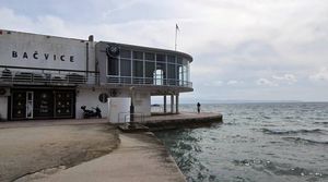 Čim je došla nova vlast, provalili u objekte na Bačvicama, ali kriminalci-poduzenitici neće se baš usrećiti - Evo što im se sprema...