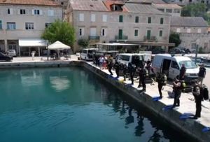 Ukrajinski ratni veterani i hrvatski vojni invalidi zajedno čistili podmorje na Braču