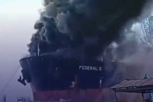 Požar na tankeru odnio četiri života