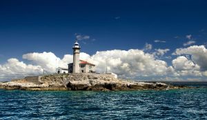 Pokoji pljusak moguć je i na Jadranu, na jugu sunčano i vruće