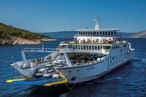 Jadrolinija danas uvodi dodatno putovanje na liniji Split - Supetar