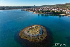 MALO MJESTO UZ NOVIGRADSKO MORE Općina pored Zadra prodaje građevinsko zamljište: "Možete dobit i do 50% popusta, uz ovaj uvjet!"