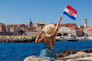 CIJENE IM SE OBIJAJU O GLAVU? Porast apartmana, ali pad turističkih brojki u Dubrovniku!