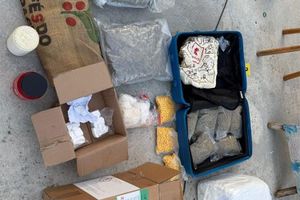 Hrpa uhićenih zbog droge i oružja u Šibeniku i okolici