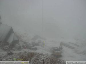 Dok se Dalmacija bori s posljedicama nevremena u Sloveniji je - pao snijeg!
