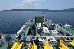 JADROLINIJA Zadar-Preko: "Ljetni plovidbeni red proširiti na lipanj i rujan, ali od iduće godine"