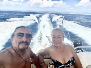 Željko Bebek se sa suprugom našao u svom brodu, usred splitske oluje: "Jarbol susjedne jedrilice savio se preko našeg broda"