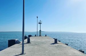 PODIJELJENA SILBA Je li nedjeljna brodska linija "spas" ili prijetnja?