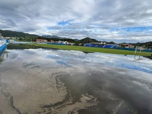 NK Jadran iz Ploča: "Igralište pod vodom, poplavljene svlačionice i septička jama!"