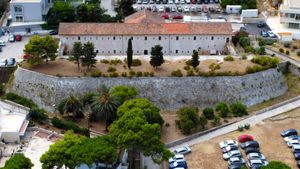 U utvrdi Batarija obnovljen stari postav - Zavičajni muzej Visa otvara hidroarheološku zbirku