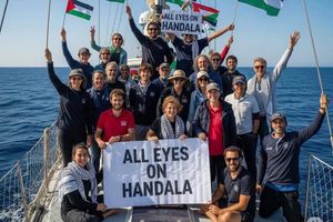 PROBOJ BLOKADE Izraelski komandosi upali na humanitarni brod "Handala" na putu za Gazu: "Napali su 21 nenaoružanu osobu u međunarodnim vodama"