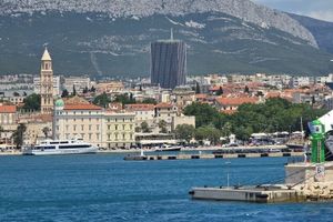 Od danas kazne za nepropisno parkiranje unutar splitske Gradske luke