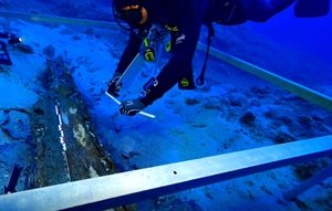 NEVJEROJATNO ARHEOLOŠKO OTKRIĆE Kod Komiže pronađen brod iz vremena osnivanja Isse i Farosa!