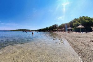 Niz krađa od Vodica do Tisnog