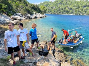 Poznati svećenik uputio apel za kupnjom barke u programu za mlade na otoku Mljetu - Za barku supljen novac u samo jednom danu!