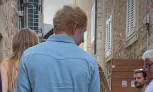 Ed Sheeran snima novi spot na Hvaru, poznata glumica došla s njim u pratnji