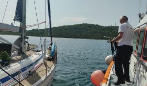 Zadarski novinar tvrdi da je zadarska kapetanija u unaprijed najavljenoj akciji naplatila samo jednu kaznu, Ministarstvo to demantira