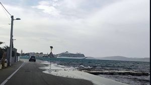 ZADRANI DOBIVAJU 700 NOVIH VEZOVA Kreće se s uređenjem obale na kojoj cestu poplavljuje more!