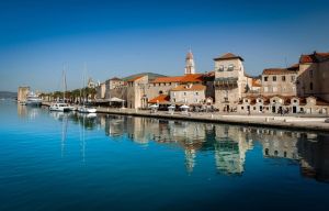 PREDSTAVLJANJE KNJIGE "Kairosov let zaustavljen u Trogiru"