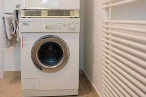 Netko je u Istri s parkirališta ukrao - perilicu za rublje!