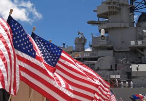 Španjolska zabranila prolaz američkih brodova i aviona s oružjem za Izrael kroz njihove baze