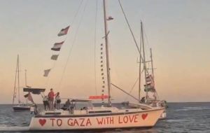 Nova flotila sa Sicilije krenula za Gazu - Na brodu i izabrani dužnosnici iz devet zemalja!