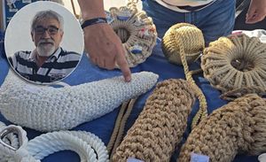 MEŠTAR OD KONOPA Kapetan iz Kostrene jedan je od posljednjih čuvara pomorske tradicije u pletenju brodskih brkova i bokobrana