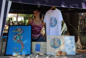 Sara sa Silbe po plaži skuplja otpad i pretvara ga u umjetnost: "Plastika je doslovno postala dio pijeska!"