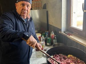 Zetu groblje, šogoru Čistoća, ženinom rođaku Vodovod - Kerum u nadzorne odbore splitskih gradskih tvrtki postavio svoje, a Šuta HDZ-ovce...