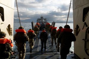 Pauci proveli zračni i pomorski desant u području Dalmacije