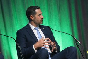 Ministar turizma razriješio savjetnika koji je podržao huligane iz Splita: "Domoljublje nije političko nasilje"