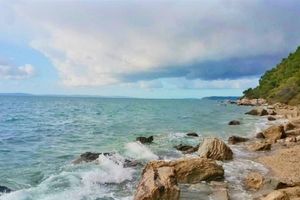 STOBREČ Bila jednom jedna plaža: "Beživotna obala kao spomenik kratkovidnosti!"