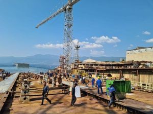 STEČAJ 3. MAJA Trgovački sud odobrio tužbu protiv države