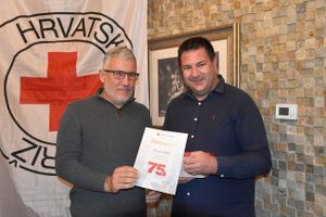 PONOS KAŠTELA Uručena priznanja višestrukim dobrovoljnim darivateljima krvi