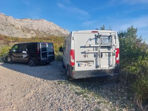 STROGO ZABRANJENO Stranci kampirali i bušili stijene na Mosoru