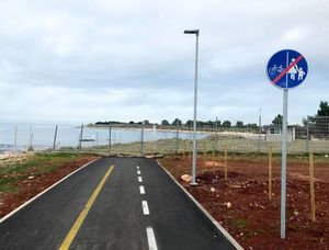 UMAG Ukinuta nezakonita koncesija ex Cementare! Grad se okitio "tuđim perjem", no pomorsko je dobro zapravo obranio jedan "običan" čovjek!