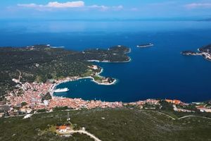 ZBOG ODRŽAVANJA MREŽE Vis i Biševo bez struje 5. prosinca, evo i "satnice"