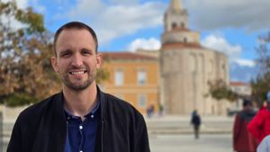 Zadarski gradonačelnik pojasnio: "Zašto sam proslijedio Odluku o dozvolama na pomorskom dobru Gradskom vijeću na odlučivanje?"
