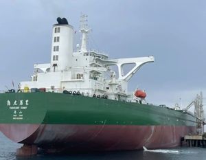 Kineski tankeri plovili prema Venezueli pa naglo promijenili kurs