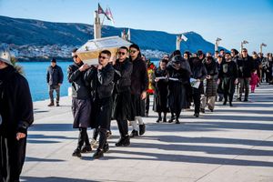 Zadnji dani Paškog zimskog karnevala 2026. – Tradicija, paško kolo i užiganje Marka