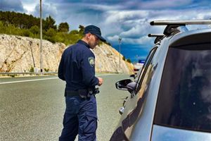 Intenzivna kontrola prometa na cestama Splitsko - dalmatinske županije