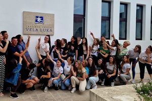 VELA LUKA Baš svi učenici koji su polagali maturu upisali fakultet!